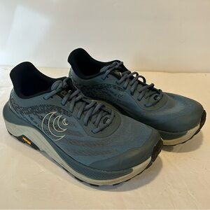 Topo Athletic Ultraventure 4 Running Shoes Womens Stone Grey Trail Vibram Sz 8